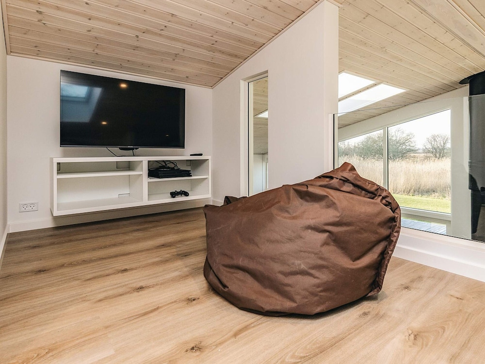8 Person Holiday Home in Vaeggerlose-by Traum