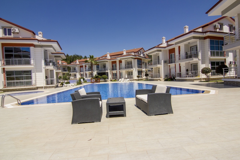 Korfez Garden Apartments