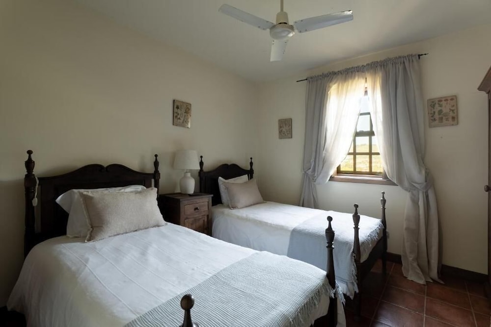 Quinta do Pomarinho - Quarto Twin Eras - by Rowdhouses 432668