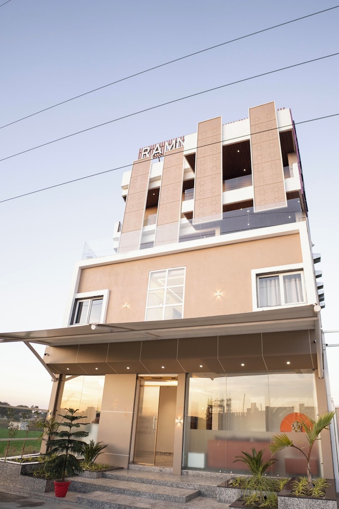 Ramnaa Hotel