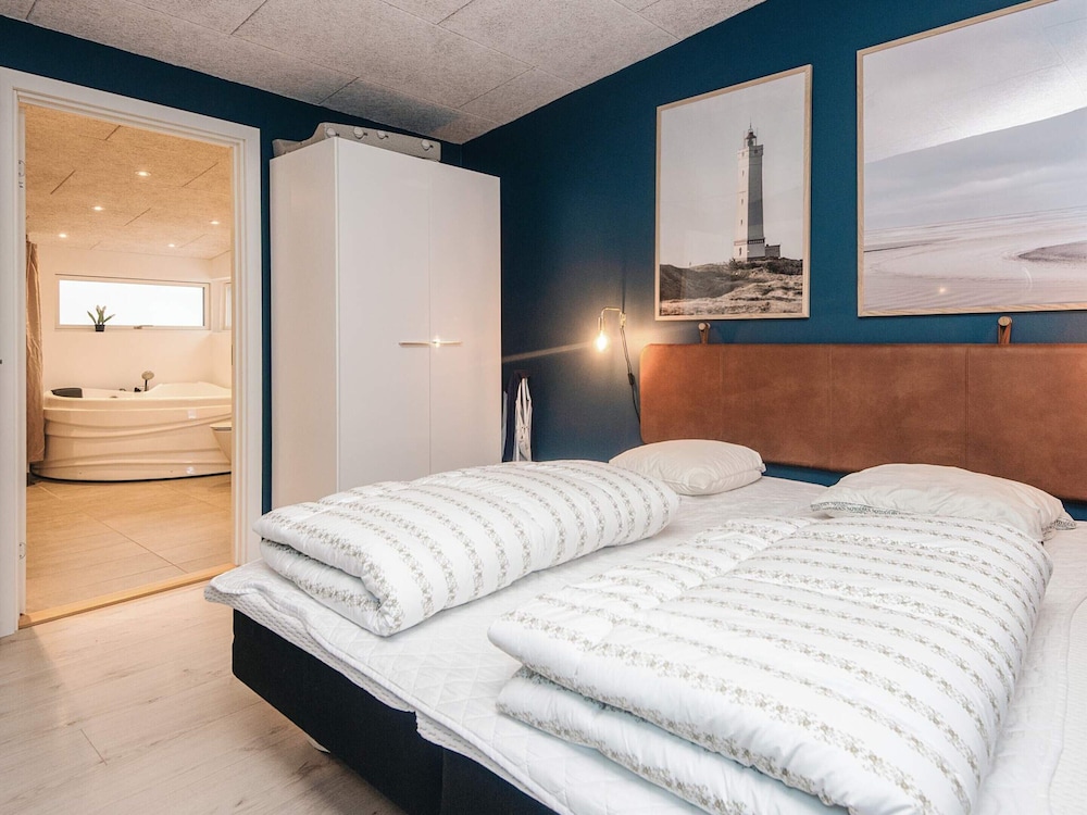 5 Star Holiday Home in Sjolund