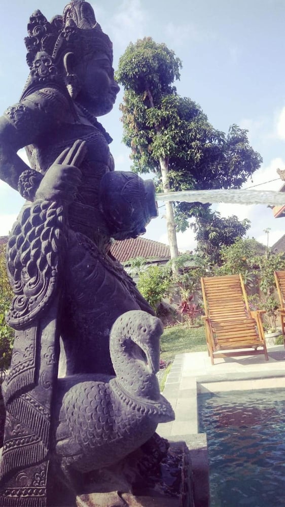 Pondok Ayu Homestay view 2