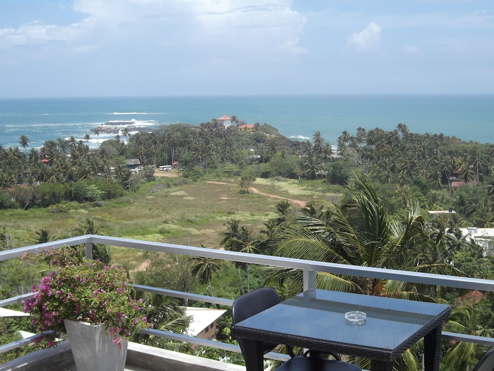 Lanka Eco Village