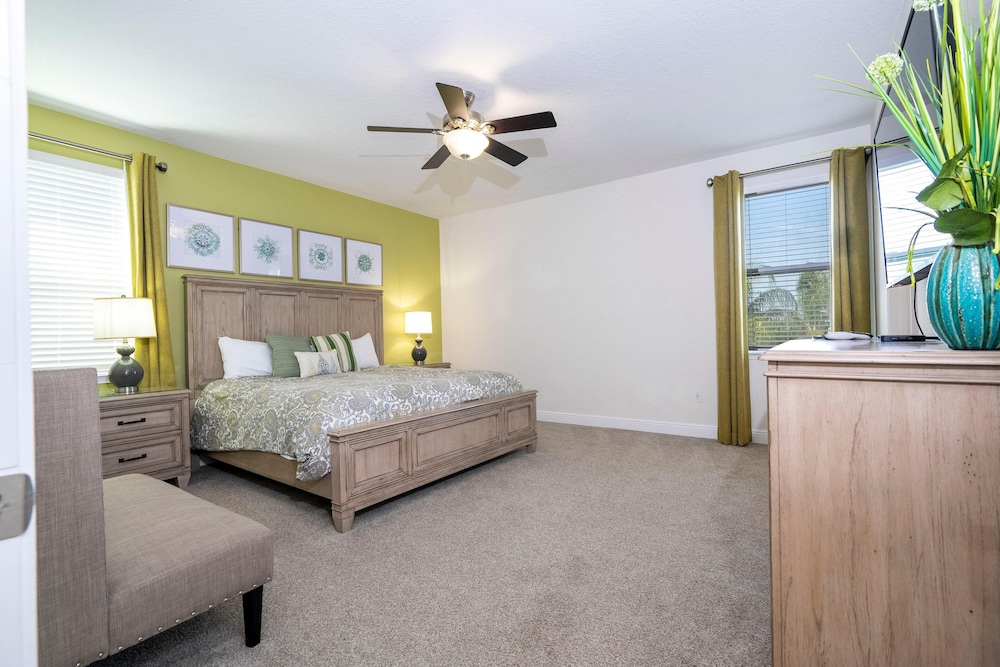 510 BS - 5BD Elegant Escape: Private Haven
