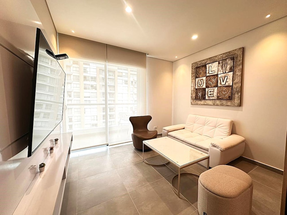 Apartamentos Salguero Sunset - by SOHO