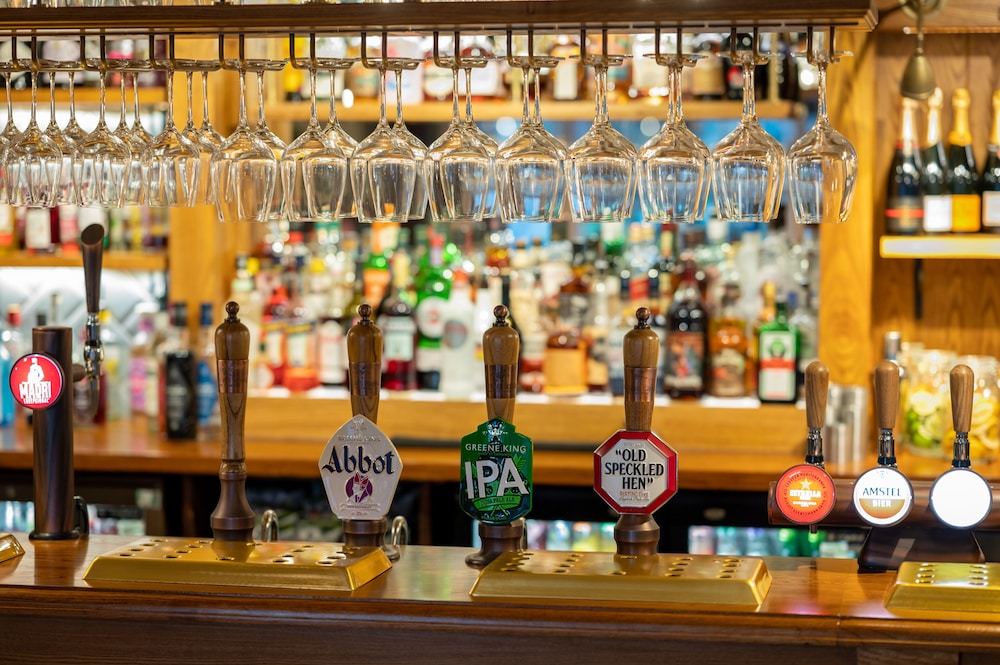 Berkshire Arms by Chef and Brewer Collection