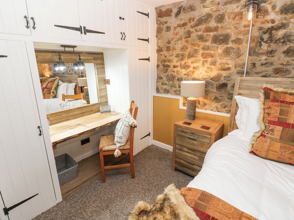 Coach House