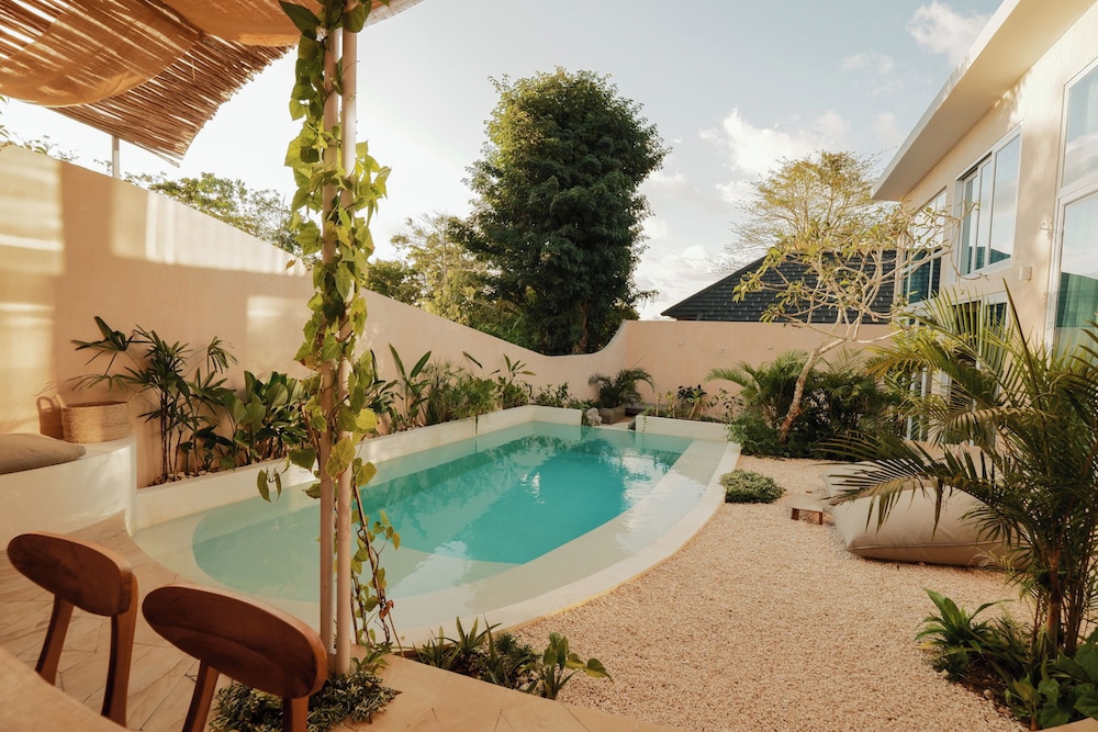 WAHA Villa Uluwatu Bali