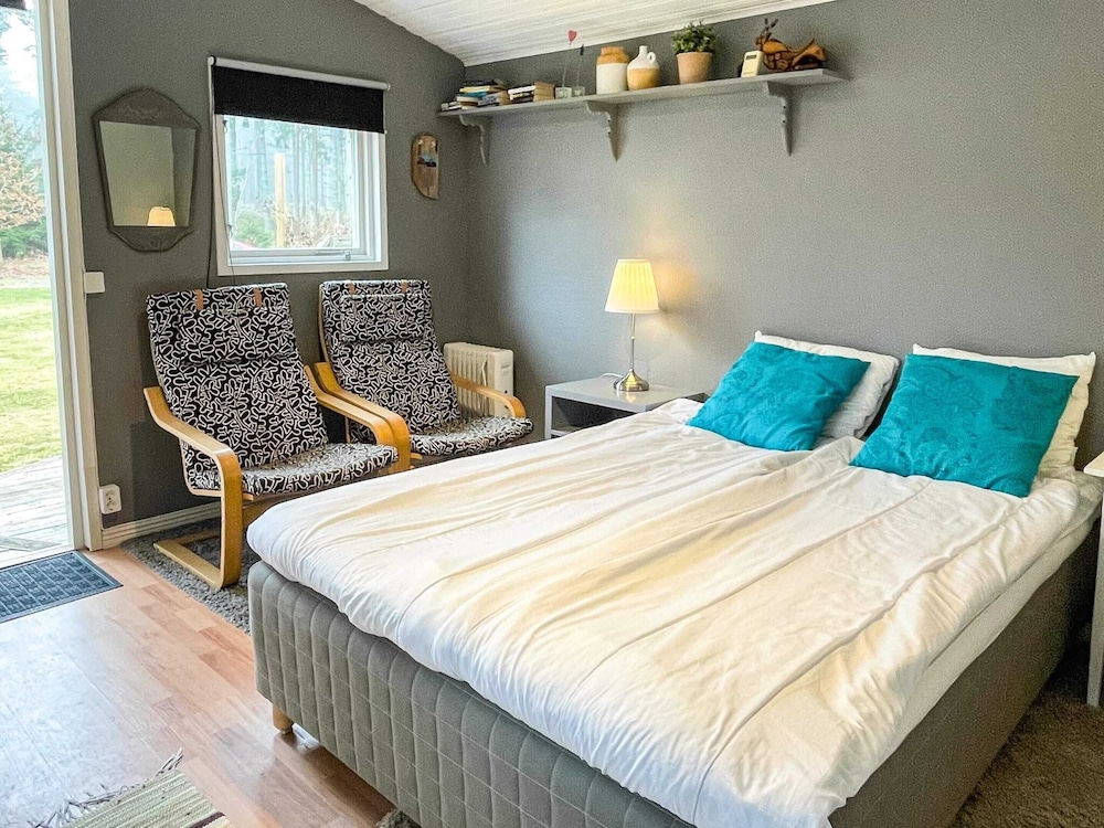 6 Person Holiday Home in Monsteras