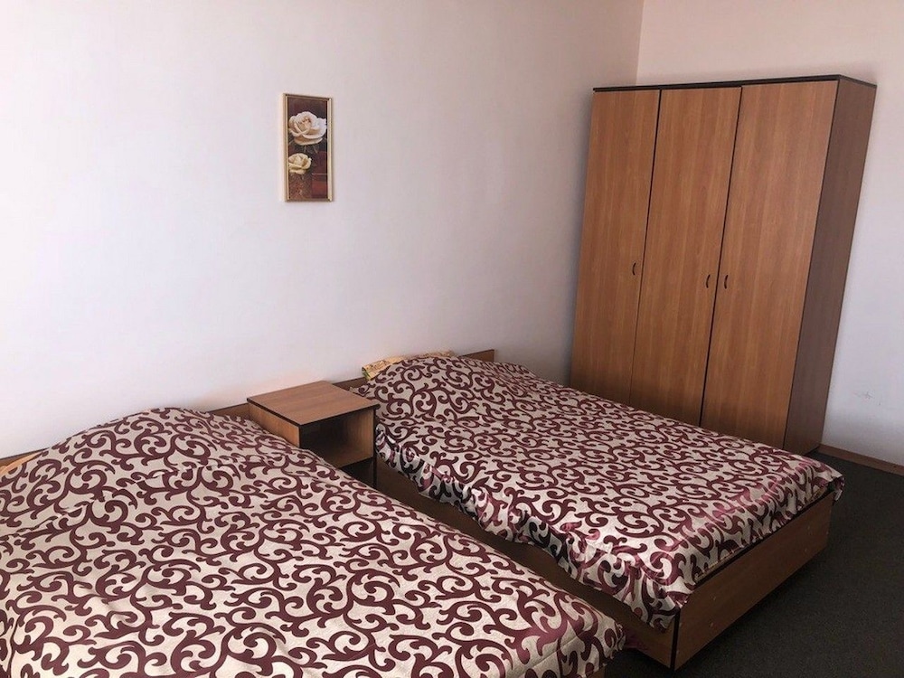 Argo - Hostel