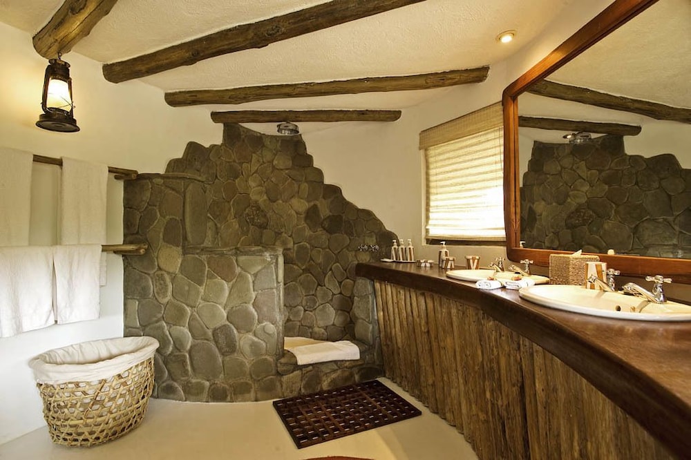 Rusinga Island Lodge