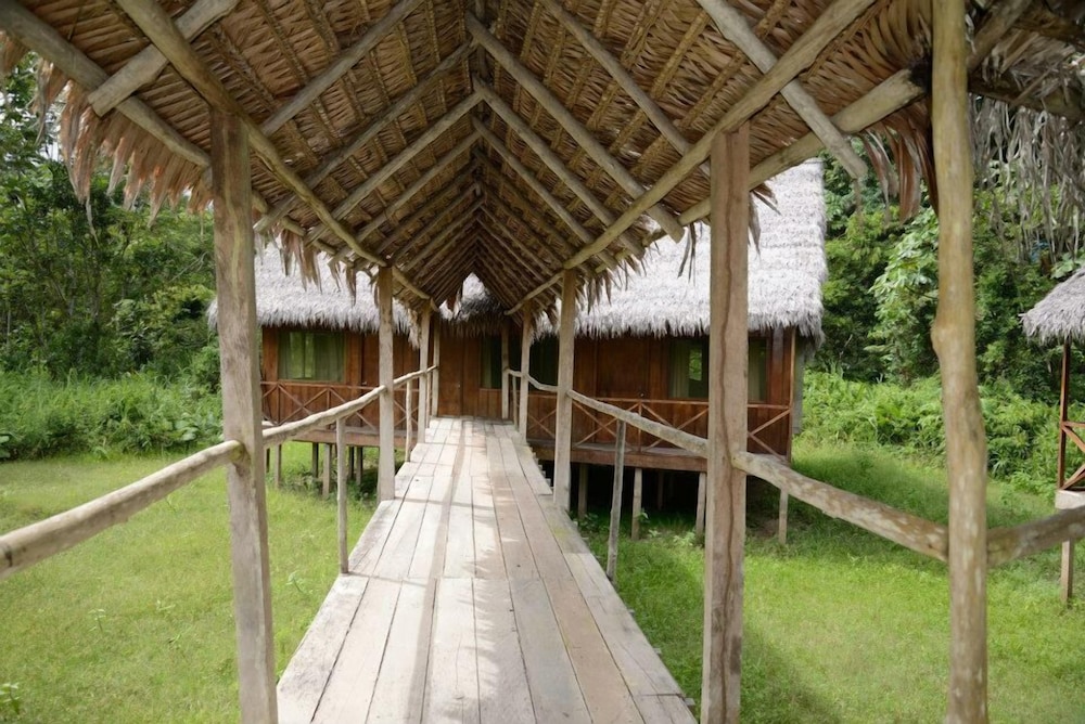 Chullachaqui EcoLodge