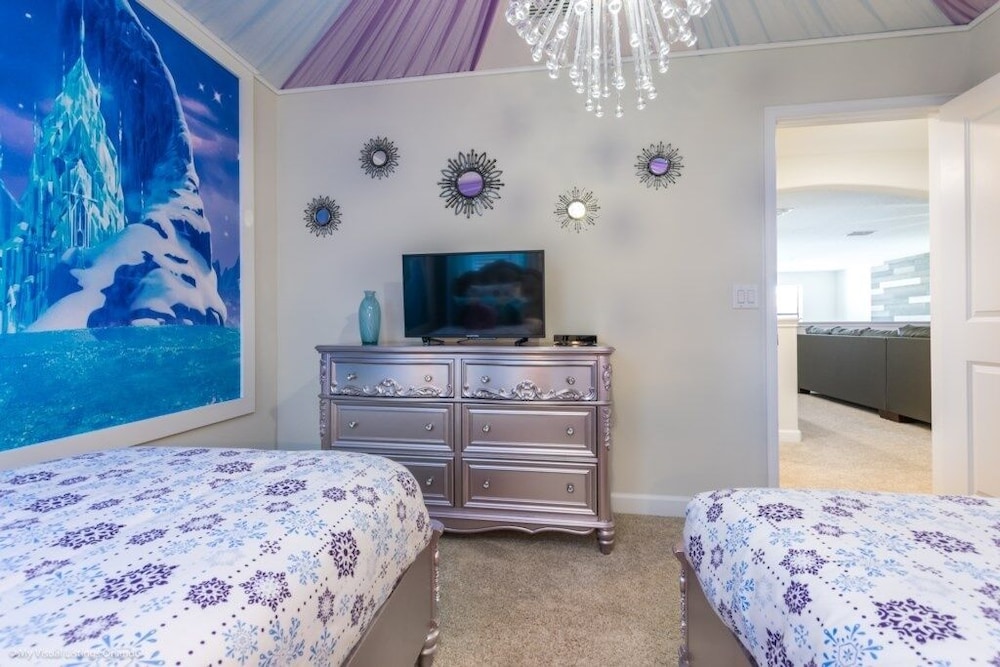 The Ultimate 5 Bedroom Solterra Resort Villa by Redawning - Image 4