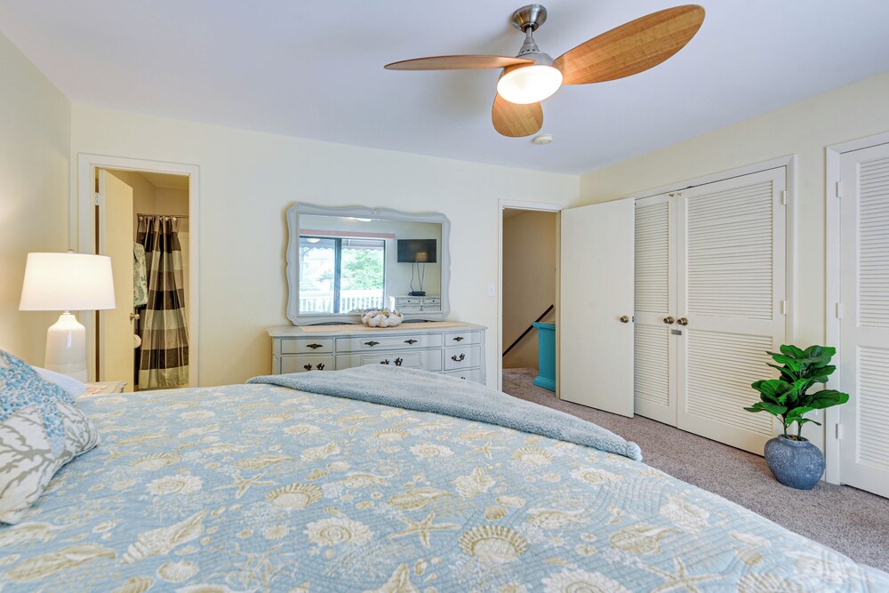 Patio + Pool Access: North Myrtle Beach Retreat! view 5
