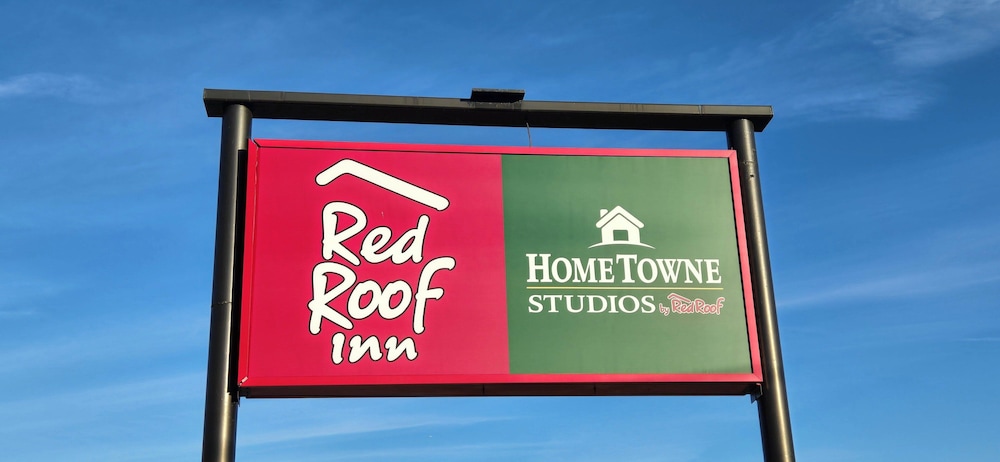 HomeTowne Studios LaGrange