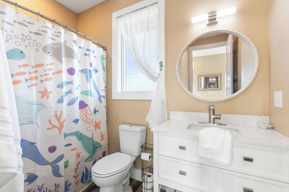 Salt & Lime by Topsail Realty