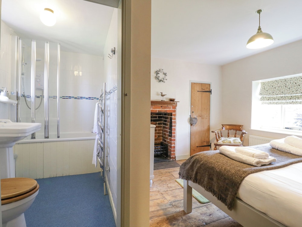 Shoemakers Cottage, Friston