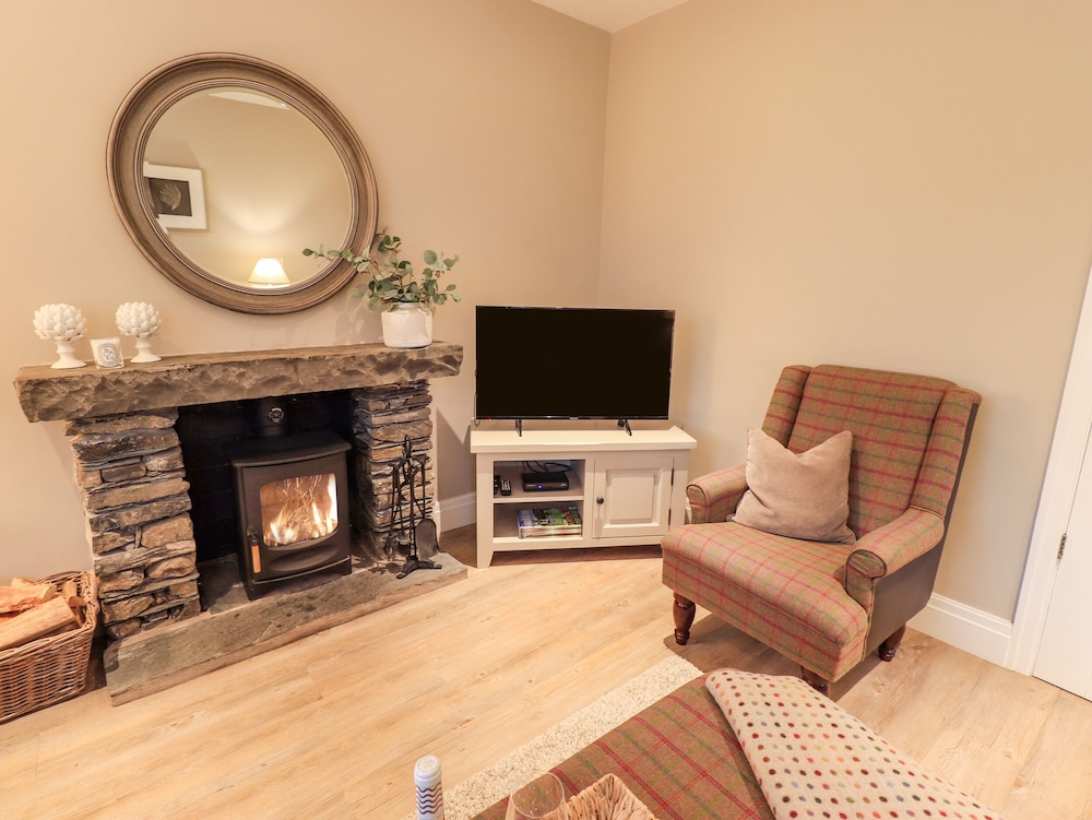 Honeywood House