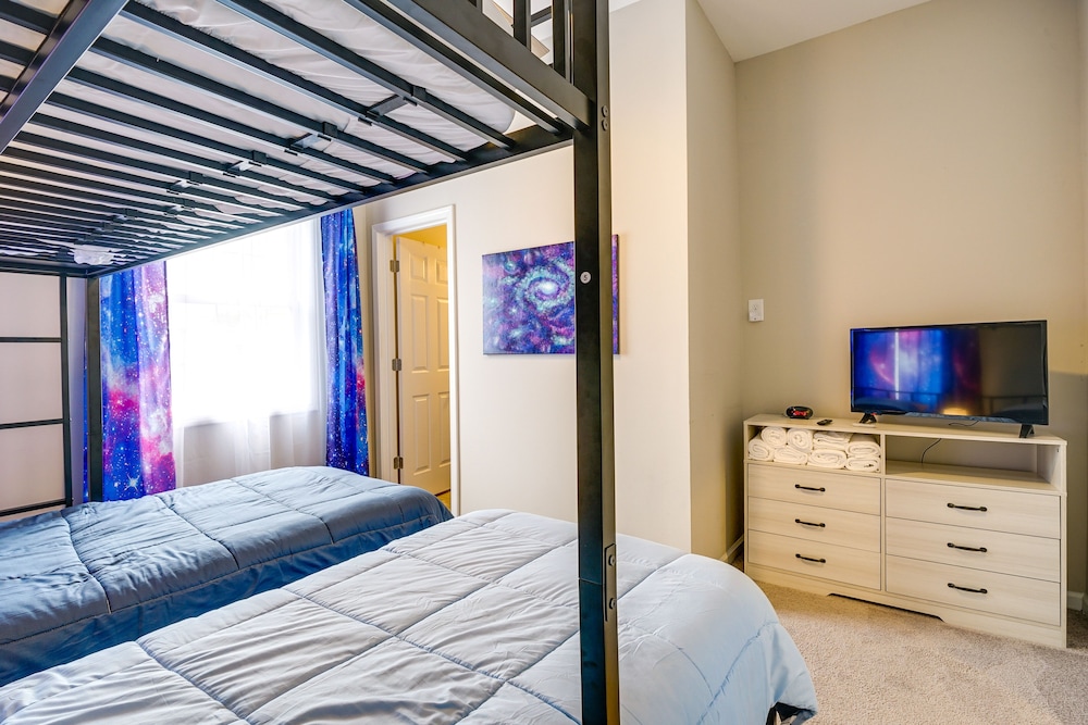 Wilmington Getaway Near Riverwalk + Downtown! view 2