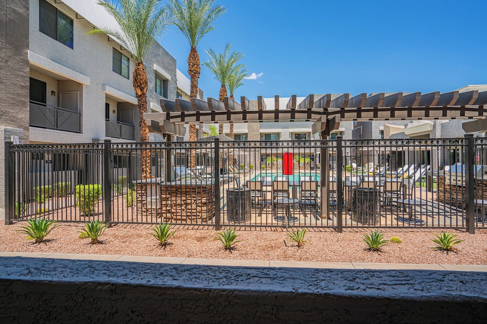 ROVE LIVING/KB - Zone Westgate