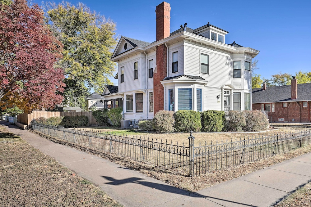 Classic Cañon City Getaway - 13 Mi to Royal Gorge!