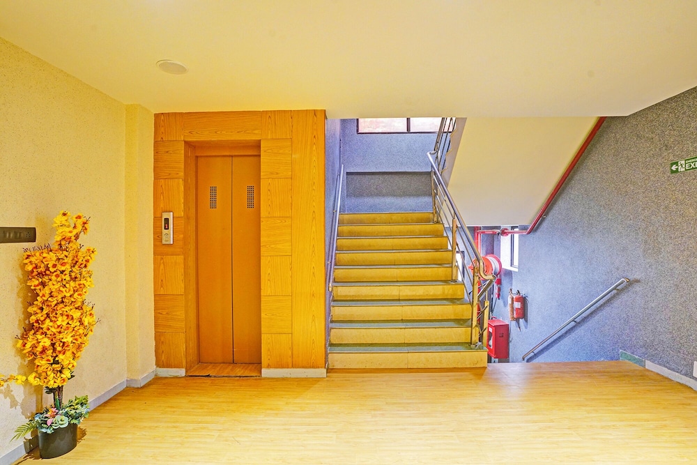 Fabhotel Siddharth Inn
