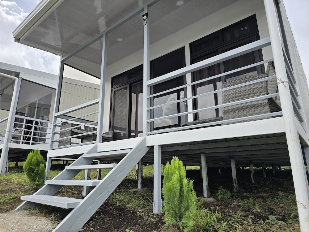 Hostel Cattleya