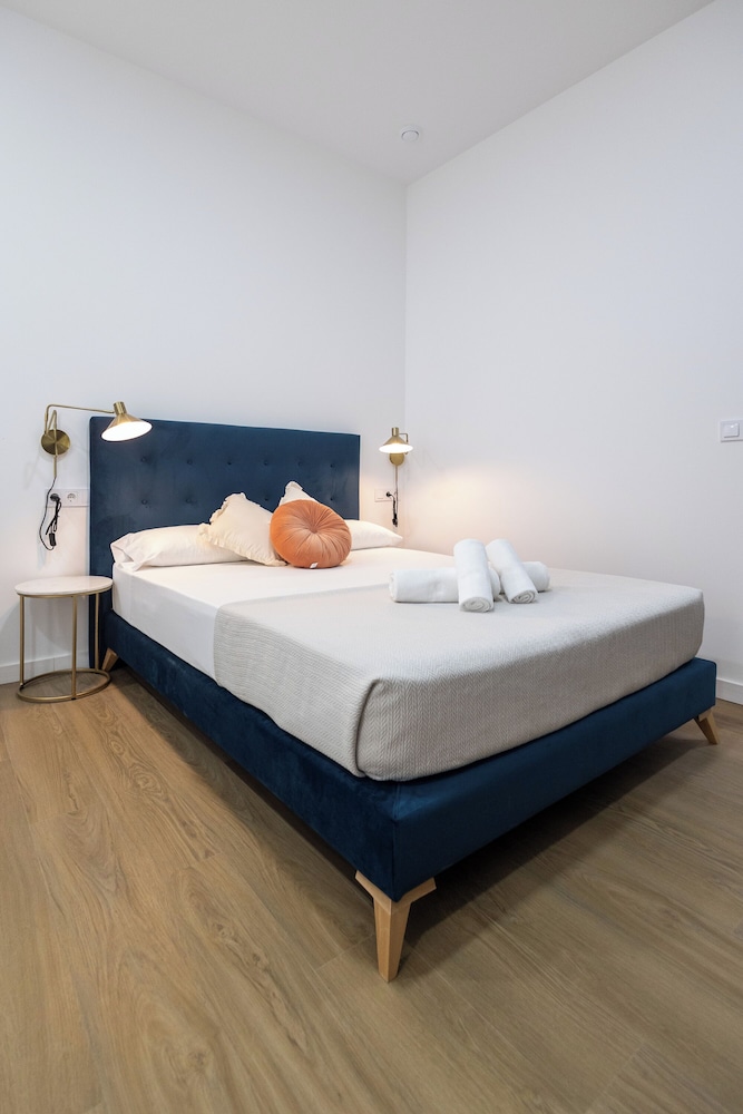 Imprenta Sorolla by Concept