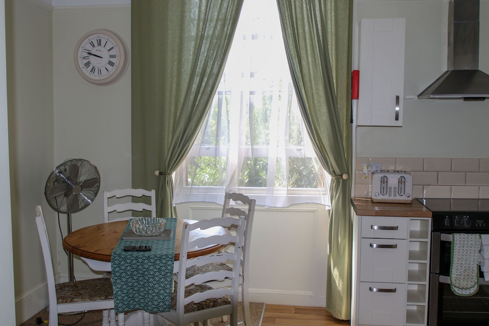 Spring Garden Holiday Apartments