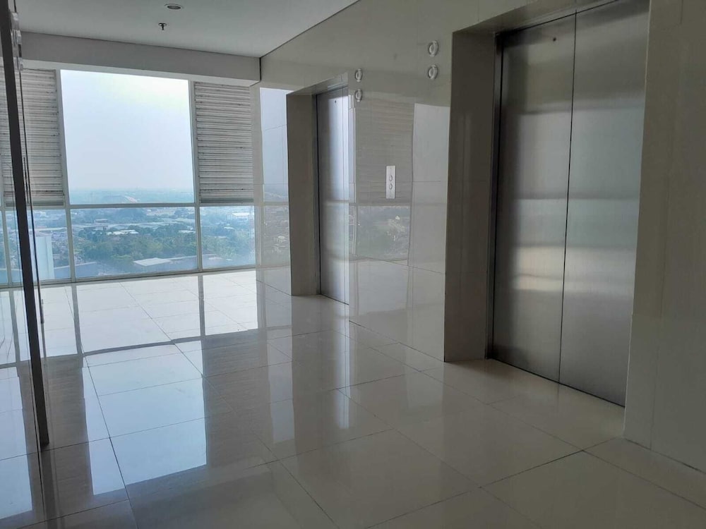 Mitra Room Nature Majestic
