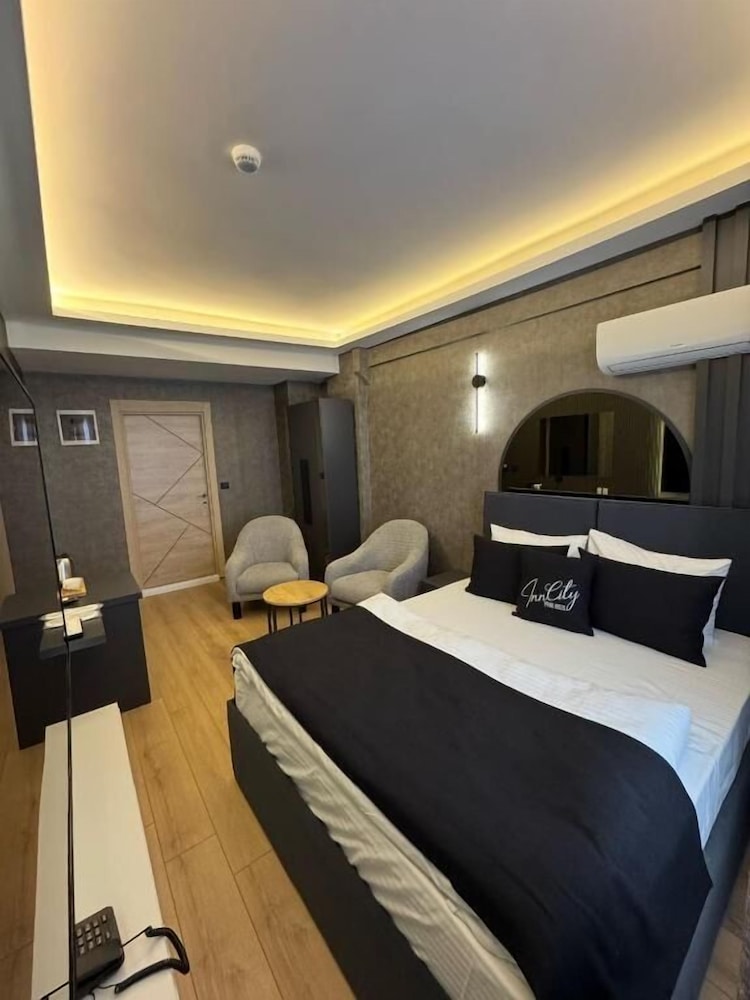 INN CITY PARK HOTEL