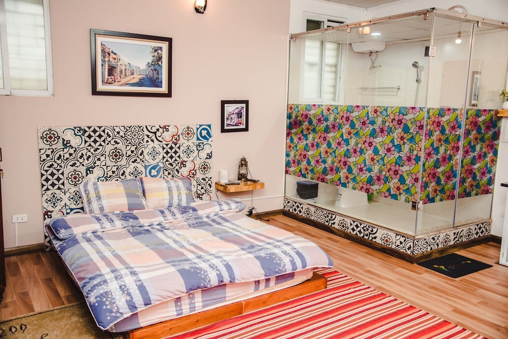 Hanah's Tiny Hanoi Homestay