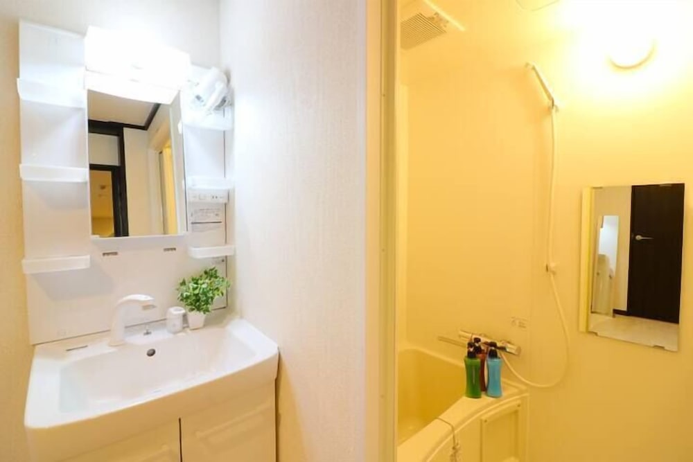 Shinosaka Grand Heights 301