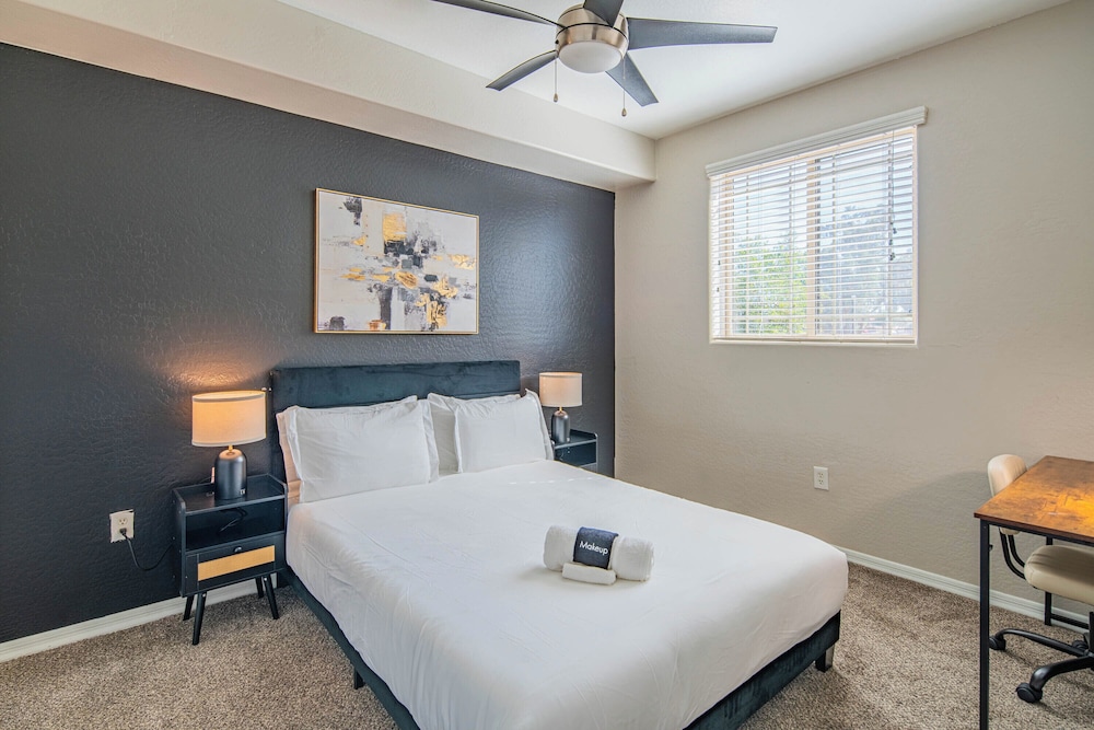 ROVE LIVING/KL - The Fredrick Tempe