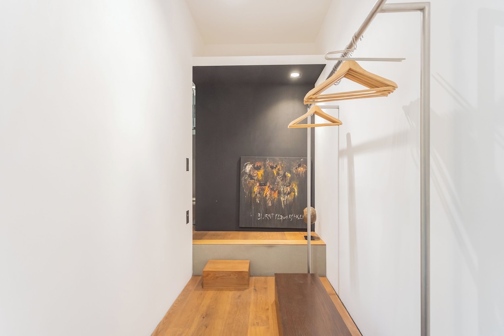 Design Loft With Private Parking by Rent all Como