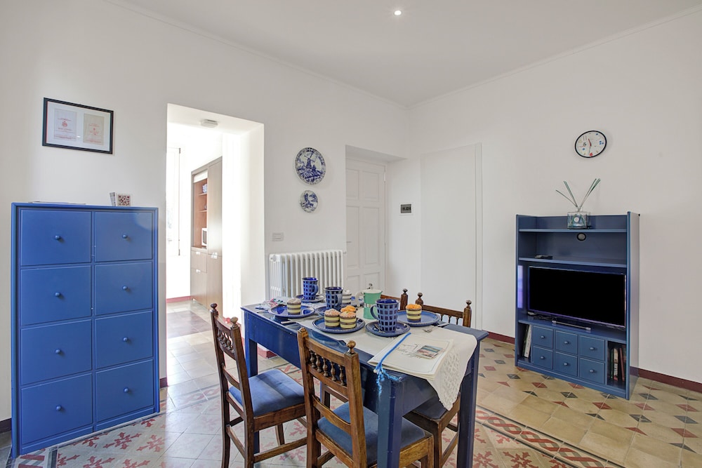 Ortensia Apartment in Villa Jejia