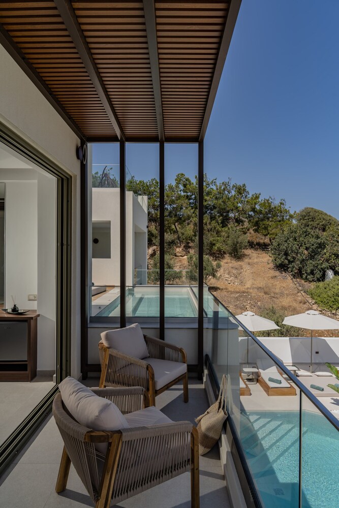 Luxurious Villa Selestine - With Private Pool