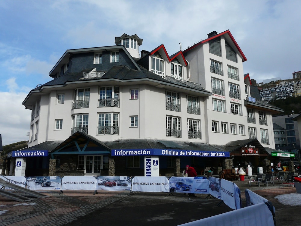 Apartamentos Plaza