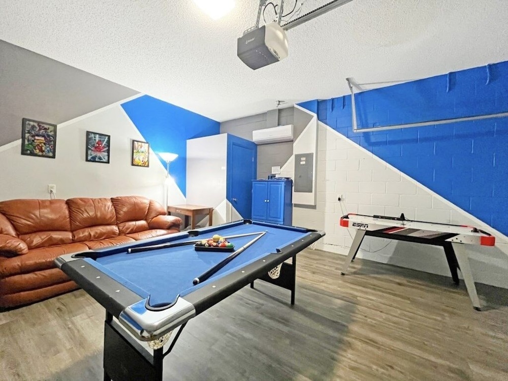 Endless Summer 6 Bedroom Home
