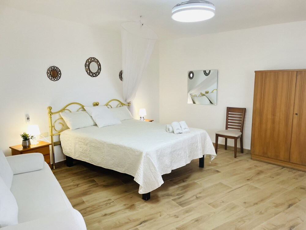 Casa Rural Comares con Piscina Privada by At Home