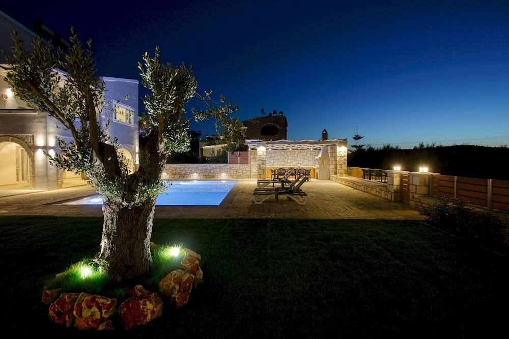 Villa Chara by Estia view 2
