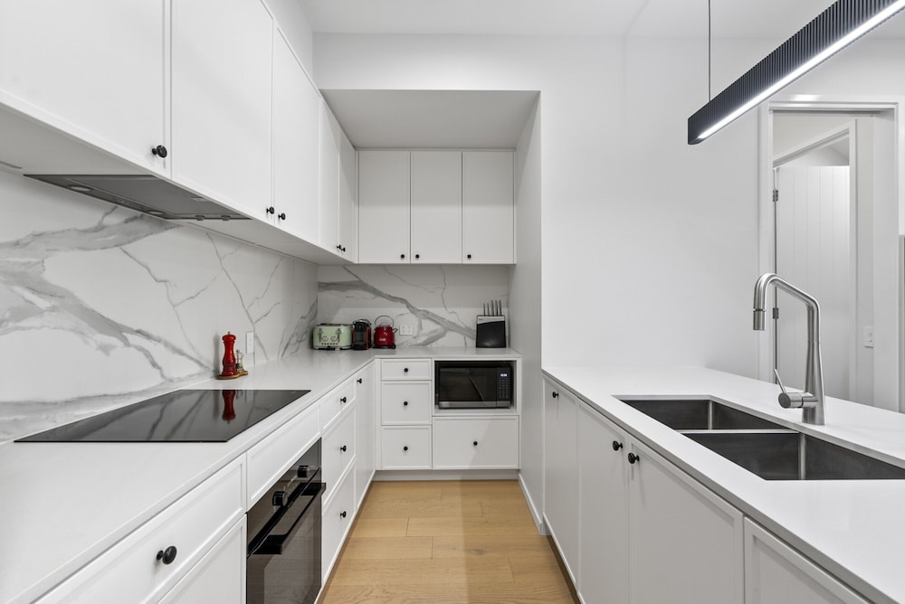 Spacious 3-bed Clayfield House With Patio and BBQ