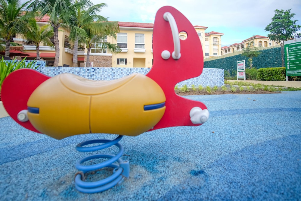 SR Vacation Rental - San Remo Oasis