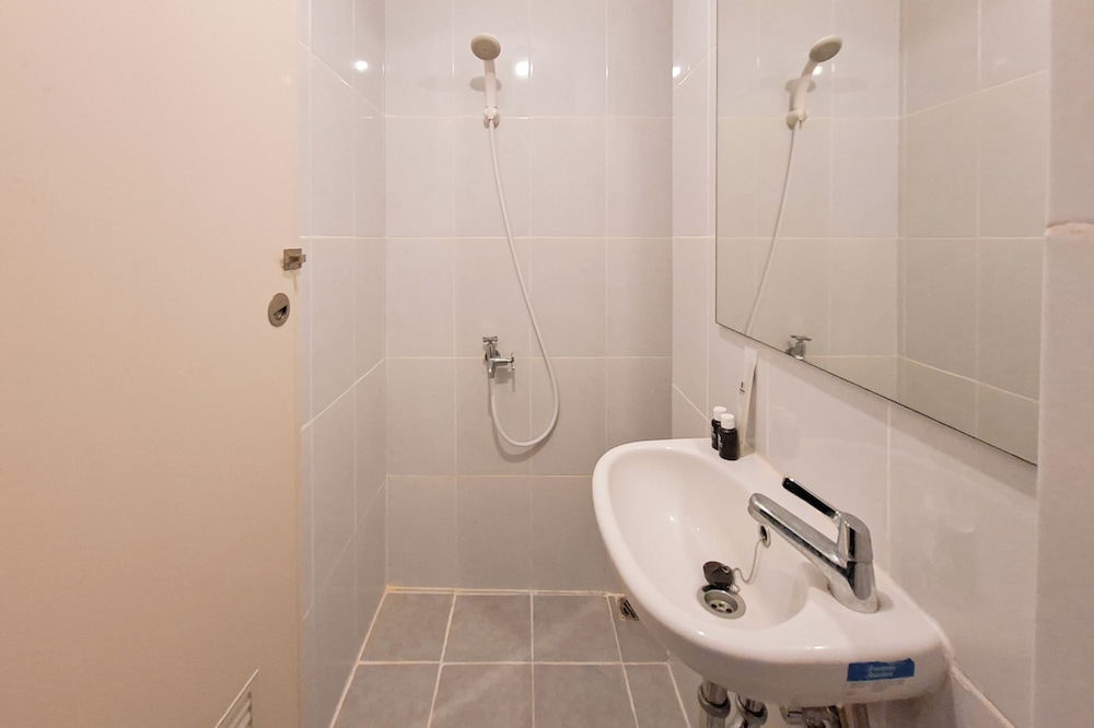 Simple Style Studio Apartment (No Kitchen) At Tokyo Riverside Pik 2
