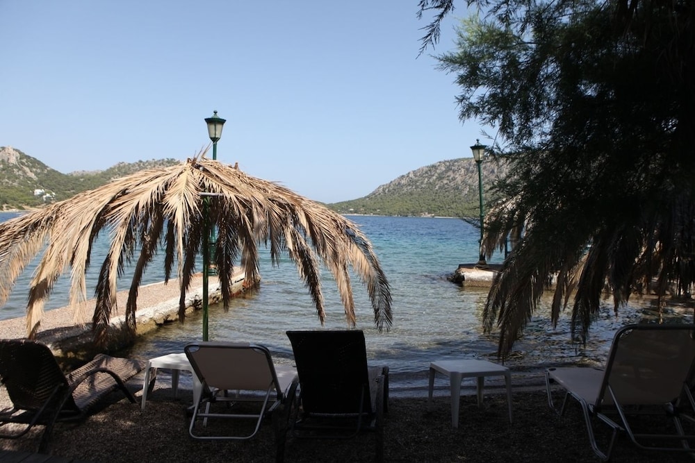 Mantas Bay Apartments