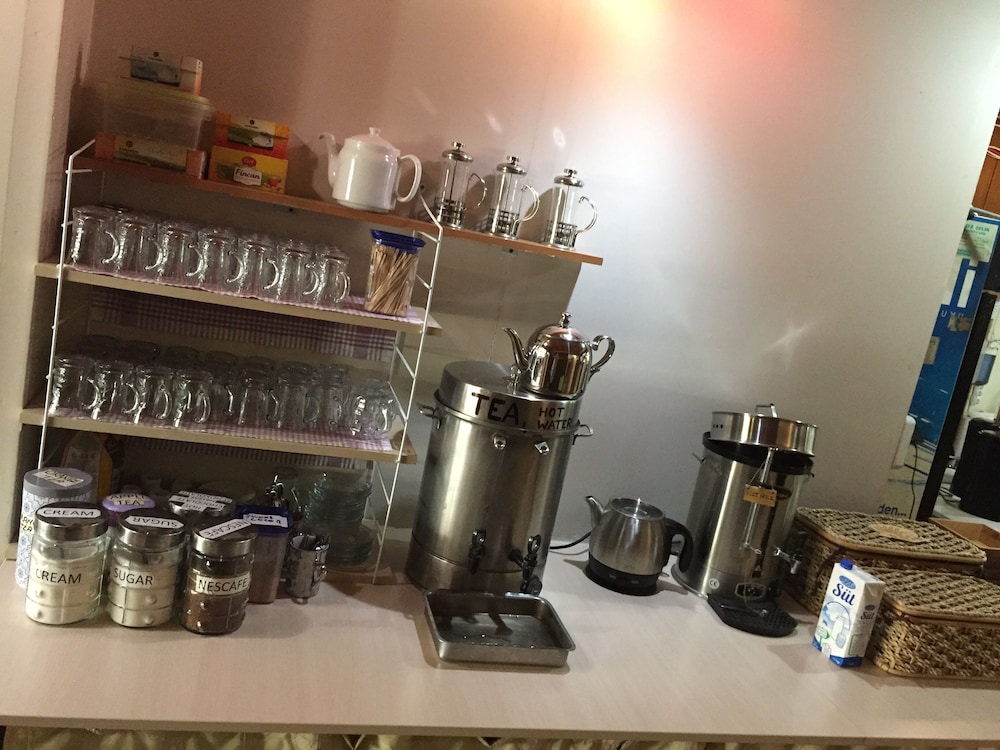 Istanbul Paris Otel & Pansiyon - Image 40