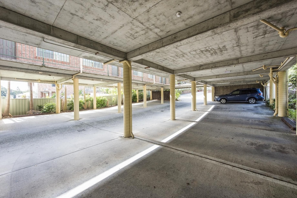 Bent Street Motor Inn