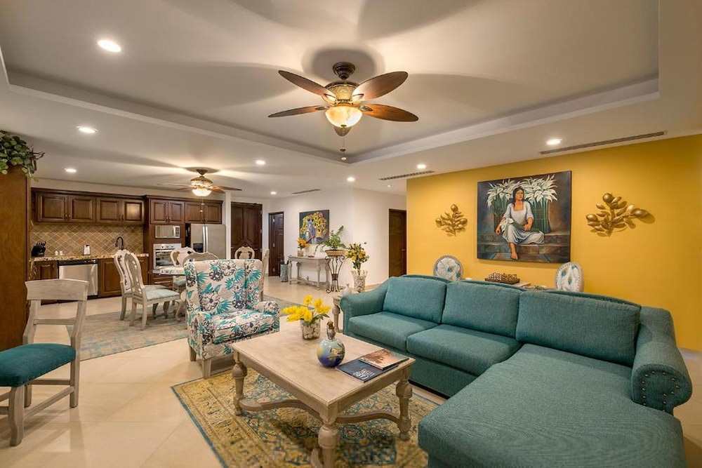 2BD Hacienda Encantada Residence Ocean Views