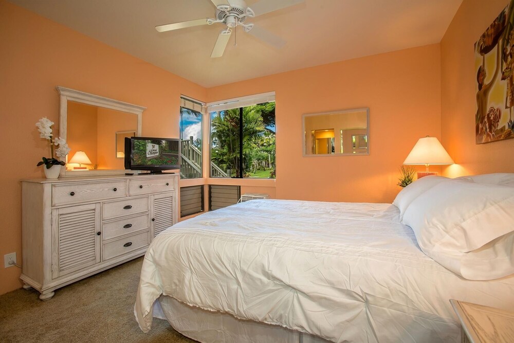 Grand Champions Two Bedrooms - Mountain View by Coldwell Banker Island Vacations view 5