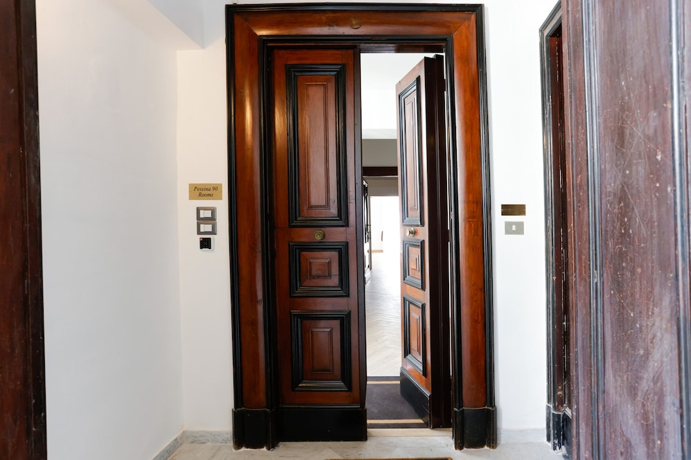 Pessina 90 Rooms - Camera 2